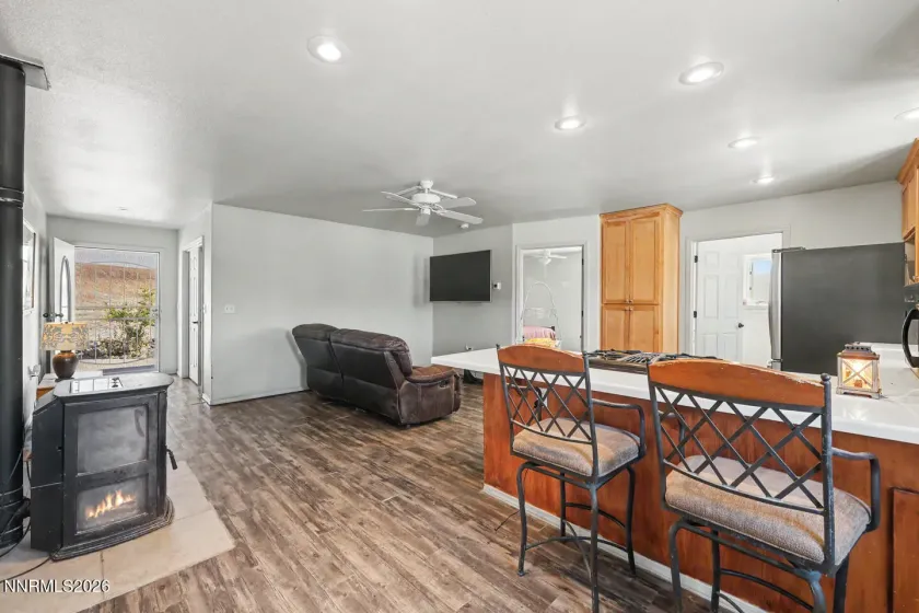 18585 Carson, Fallon, Nevada 89406, 1 Bedroom Bedrooms, ,1 BathroomBathrooms,Residential,Residential,Carson,0,260011453