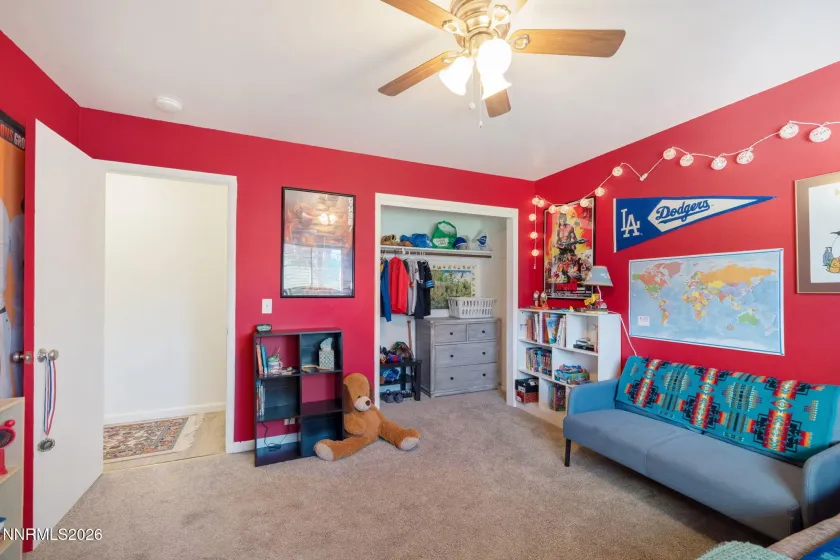 Guest bedroom 2