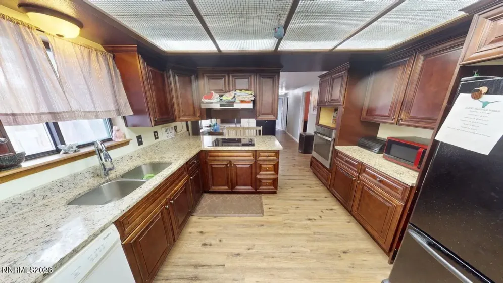 375 Elquist, Battle Mountain, Nevada 89820, 4 Bedrooms Bedrooms, ,2 BathroomsBathrooms,Residential,Residential,Elquist,0,260011458