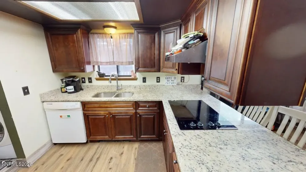 375 Elquist, Battle Mountain, Nevada 89820, 4 Bedrooms Bedrooms, ,2 BathroomsBathrooms,Residential,Residential,Elquist,0,260011458