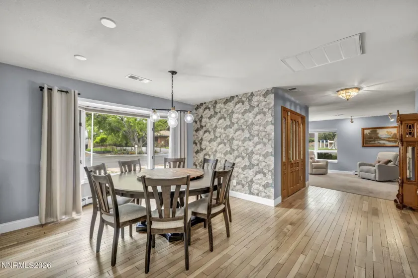 1521 Valencia, Carson City, Nevada 89703, 4 Bedrooms Bedrooms, ,3 BathroomsBathrooms,Residential,Residential,Valencia,0,260011441