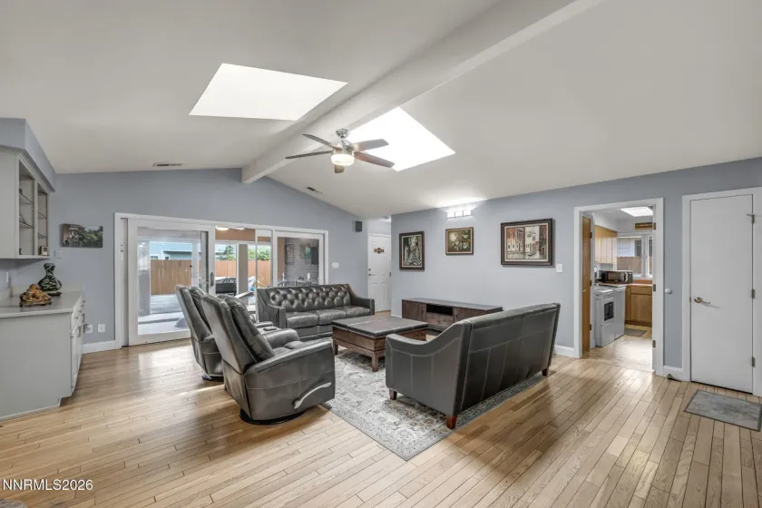 1521 Valencia, Carson City, Nevada 89703, 4 Bedrooms Bedrooms, ,3 BathroomsBathrooms,Residential,Residential,Valencia,0,260011441