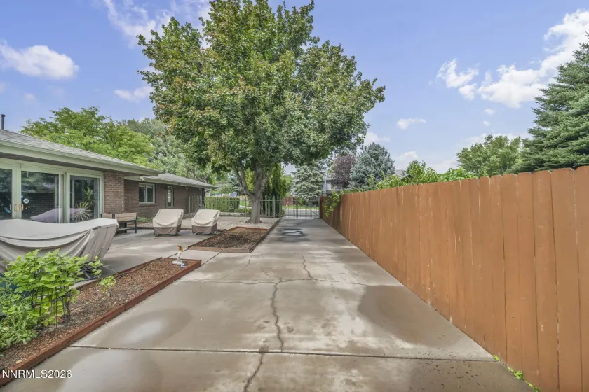 1521 Valencia, Carson City, Nevada 89703, 4 Bedrooms Bedrooms, ,3 BathroomsBathrooms,Residential,Residential,Valencia,0,260011441