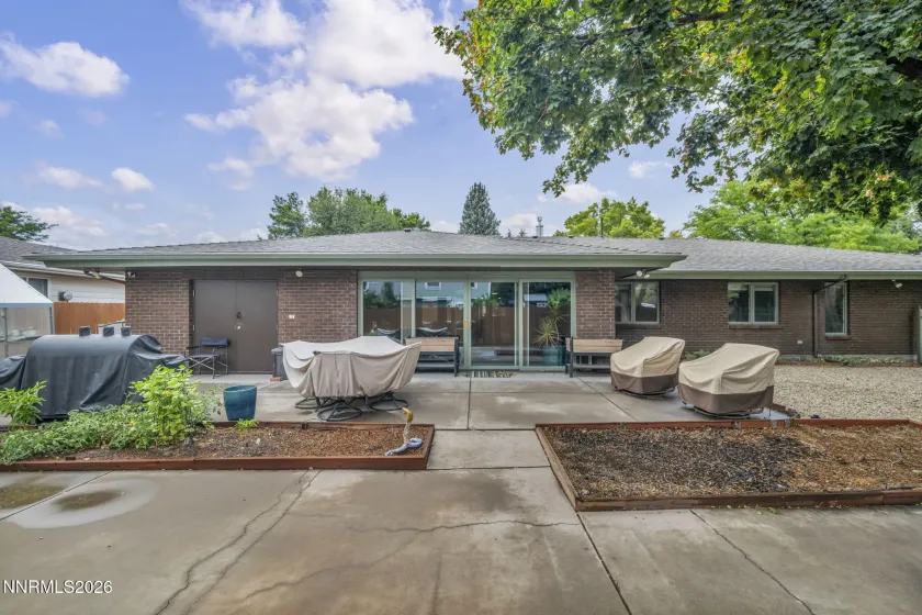 1521 Valencia, Carson City, Nevada 89703, 4 Bedrooms Bedrooms, ,3 BathroomsBathrooms,Residential,Residential,Valencia,0,260011441
