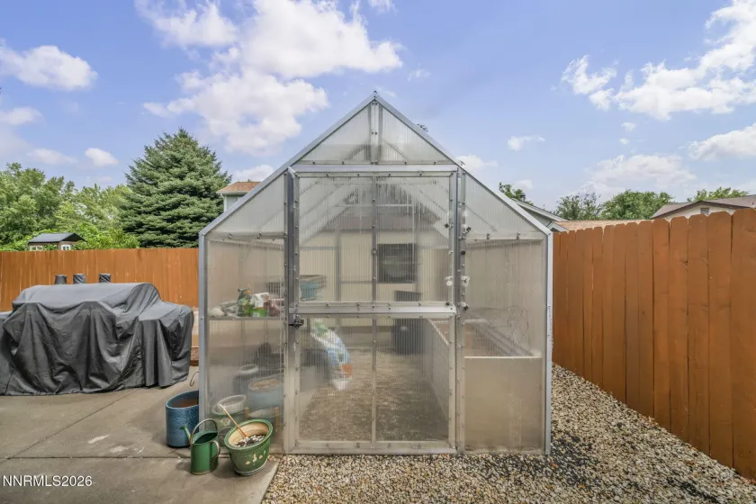1521 Valencia, Carson City, Nevada 89703, 4 Bedrooms Bedrooms, ,3 BathroomsBathrooms,Residential,Residential,Valencia,0,260011441