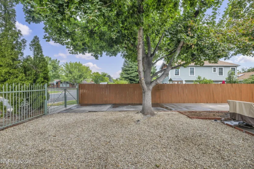 1521 Valencia, Carson City, Nevada 89703, 4 Bedrooms Bedrooms, ,3 BathroomsBathrooms,Residential,Residential,Valencia,0,260011441