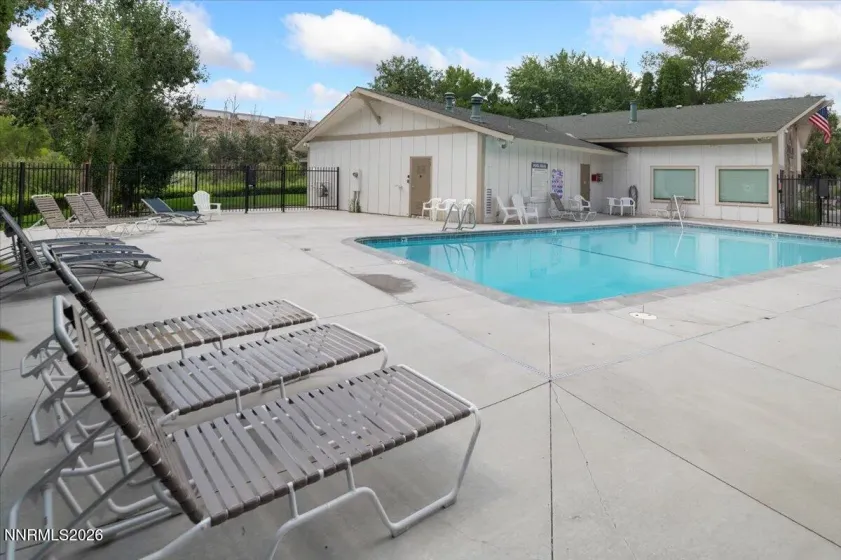 160 Sageglen, Verdi, Nevada 89439, 3 Bedrooms Bedrooms, ,2 BathroomsBathrooms,Residential,Residential,Sageglen,0,260011462