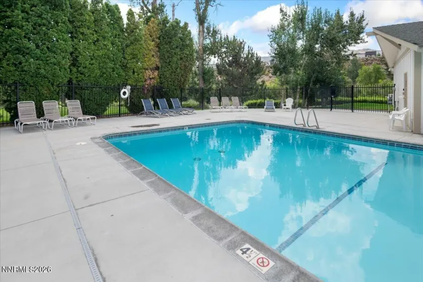 160 Sageglen, Verdi, Nevada 89439, 3 Bedrooms Bedrooms, ,2 BathroomsBathrooms,Residential,Residential,Sageglen,0,260011462