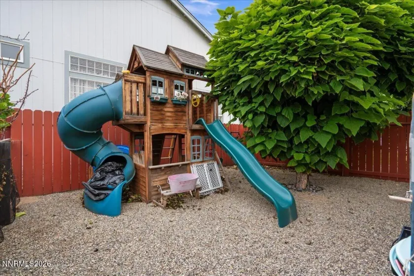 255 Corral, Dayton, Nevada 89403, 3 Bedrooms Bedrooms, ,3 BathroomsBathrooms,Residential,Residential,Corral,0,260011466