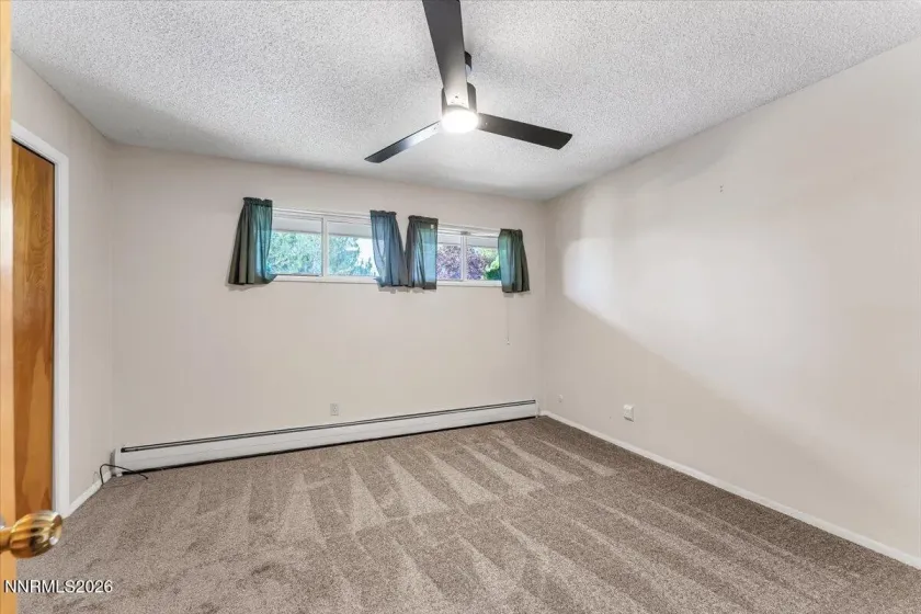 3453 Hidden Valley, Reno, Nevada 89502, 2 Bedrooms Bedrooms, ,2 BathroomsBathrooms,Residential,Residential,Hidden Valley,0,260011468
