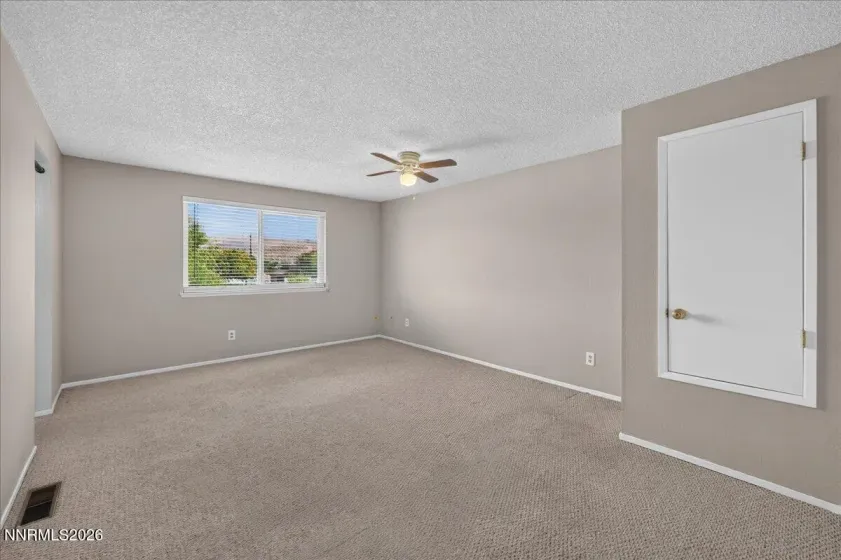 1903 Pinewood, Sparks, Nevada 89434, 4 Bedrooms Bedrooms, ,3 BathroomsBathrooms,Residential,Residential,Pinewood,0,260011471