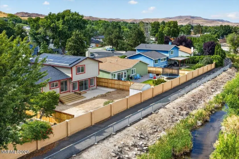 1903 Pinewood, Sparks, Nevada 89434, 4 Bedrooms Bedrooms, ,3 BathroomsBathrooms,Residential,Residential,Pinewood,0,260011471