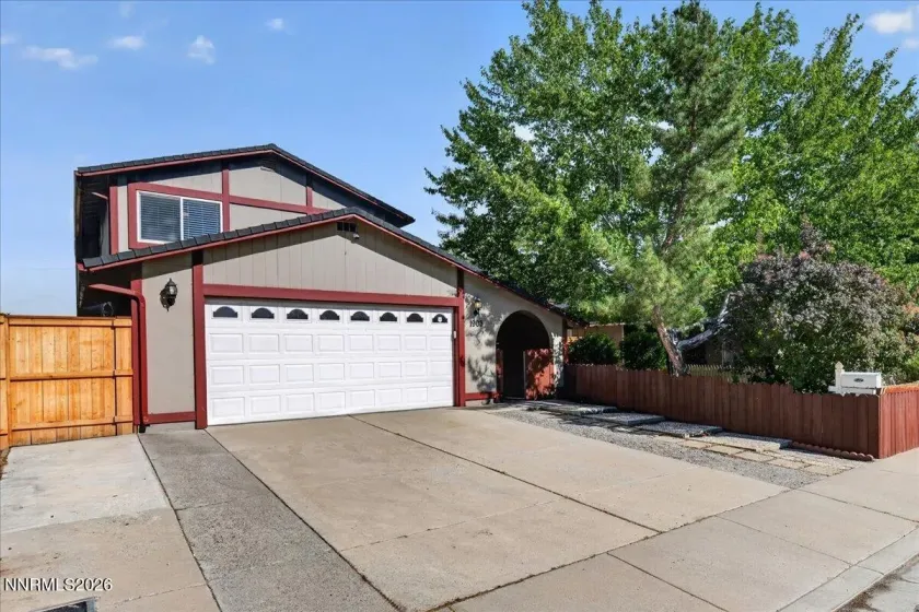 1903 Pinewood, Sparks, Nevada 89434, 4 Bedrooms Bedrooms, ,3 BathroomsBathrooms,Residential,Residential,Pinewood,0,260011471