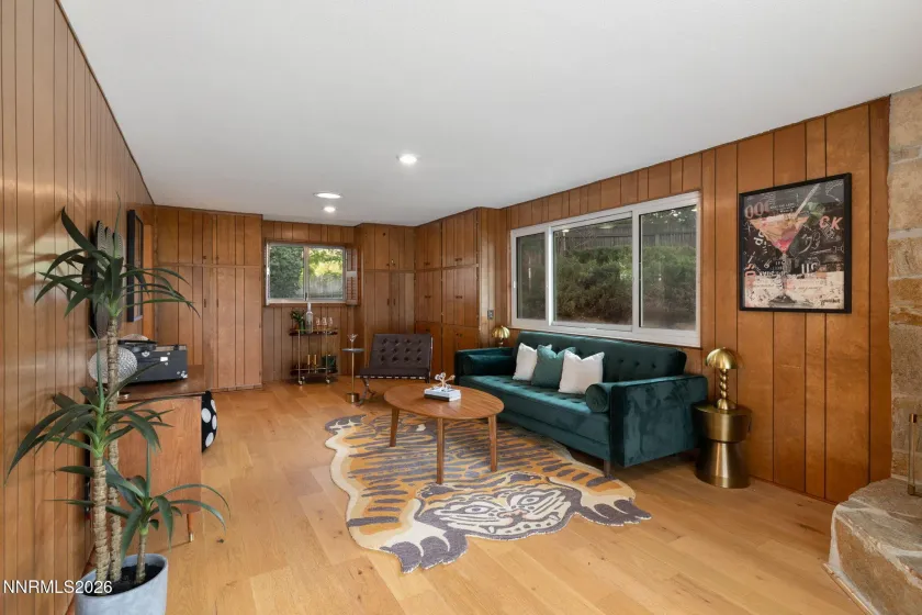 1225 Rowland, Reno, Nevada 89509, 3 Bedrooms Bedrooms, ,2 BathroomsBathrooms,Residential,Residential,Rowland,0,260011472