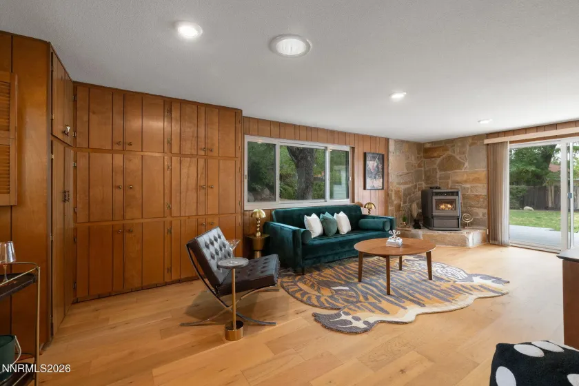 1225 Rowland, Reno, Nevada 89509, 3 Bedrooms Bedrooms, ,2 BathroomsBathrooms,Residential,Residential,Rowland,0,260011472