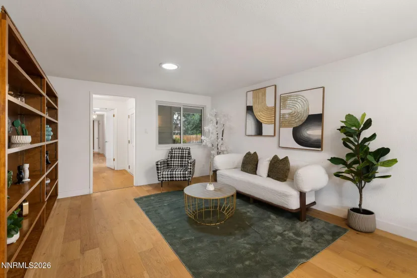 1225 Rowland, Reno, Nevada 89509, 3 Bedrooms Bedrooms, ,2 BathroomsBathrooms,Residential,Residential,Rowland,0,260011472