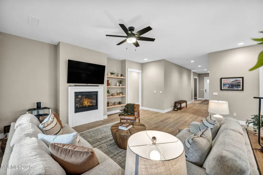 698 Sage Grouse Loop, Gardnerville, Nevada 89460, 3 Bedrooms Bedrooms, ,3 BathroomsBathrooms,Residential,Residential,Sage Grouse Loop,0,260011474