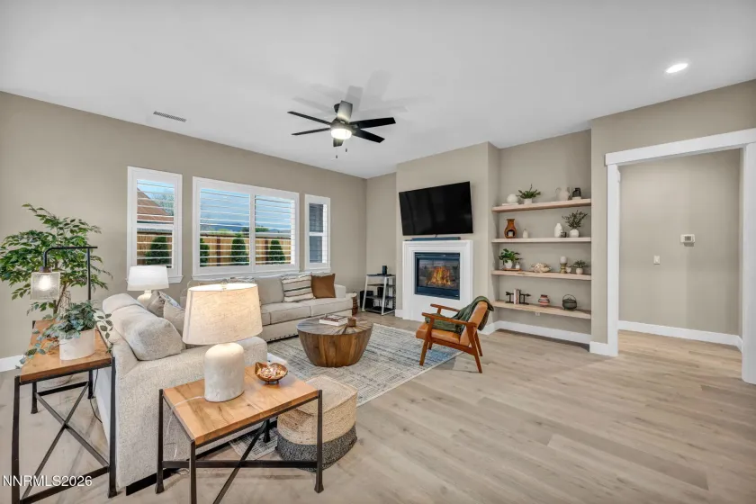 698 Sage Grouse Loop, Gardnerville, Nevada 89460, 3 Bedrooms Bedrooms, ,3 BathroomsBathrooms,Residential,Residential,Sage Grouse Loop,0,260011474