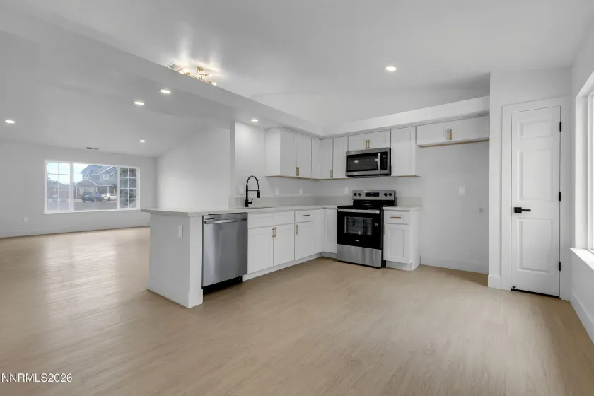 221 Mary Lou, Fernley, Nevada 89408, 3 Bedrooms Bedrooms, ,3 BathroomsBathrooms,Residential,Residential,Mary Lou,0,260011476
