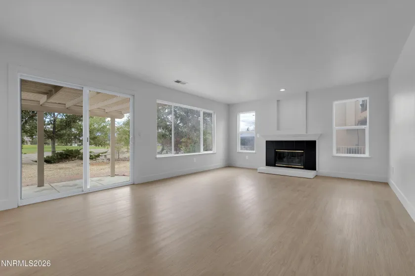221 Mary Lou, Fernley, Nevada 89408, 3 Bedrooms Bedrooms, ,3 BathroomsBathrooms,Residential,Residential,Mary Lou,0,260011476