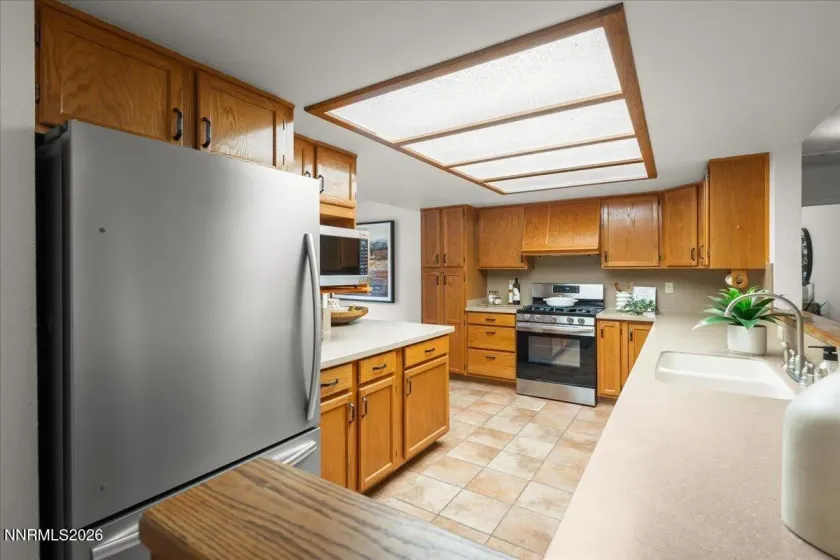 2805 Pinenut, Reno, Nevada 89509, 3 Bedrooms Bedrooms, ,2 BathroomsBathrooms,Residential,Residential,Pinenut,0,260011478