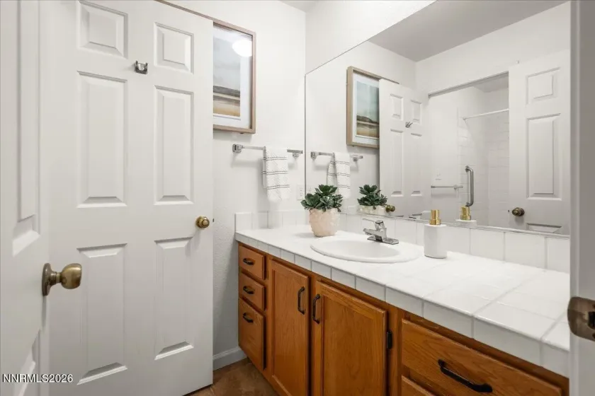 2805 Pinenut, Reno, Nevada 89509, 3 Bedrooms Bedrooms, ,2 BathroomsBathrooms,Residential,Residential,Pinenut,0,260011478