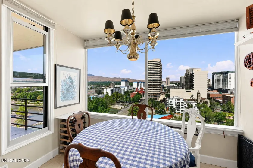280 Island, Reno, Nevada 89501, 2 Bedrooms Bedrooms, ,2 BathroomsBathrooms,Residential,Residential,Island,0,260011483