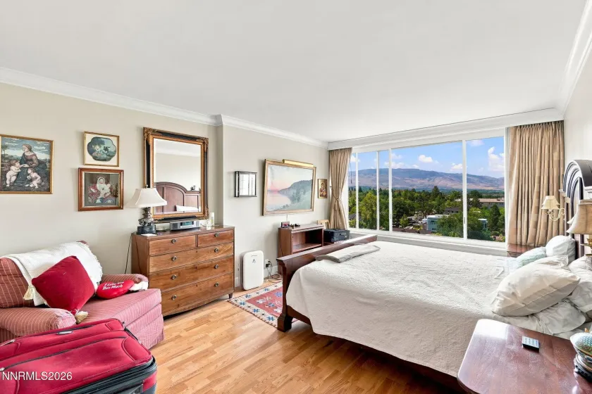280 Island, Reno, Nevada 89501, 2 Bedrooms Bedrooms, ,2 BathroomsBathrooms,Residential,Residential,Island,0,260011483