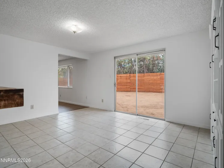 2816 Gillis, Carson City, Nevada 89701, 3 Bedrooms Bedrooms, ,2 BathroomsBathrooms,Residential,Residential,Gillis,0,260011486