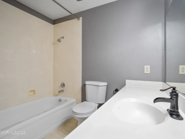 2816 Gillis, Carson City, Nevada 89701, 3 Bedrooms Bedrooms, ,2 BathroomsBathrooms,Residential,Residential,Gillis,0,260011486