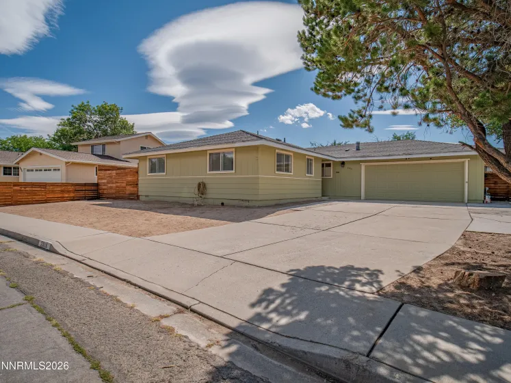 2816 Gillis, Carson City, Nevada 89701, 3 Bedrooms Bedrooms, ,2 BathroomsBathrooms,Residential,Residential,Gillis,0,260011486