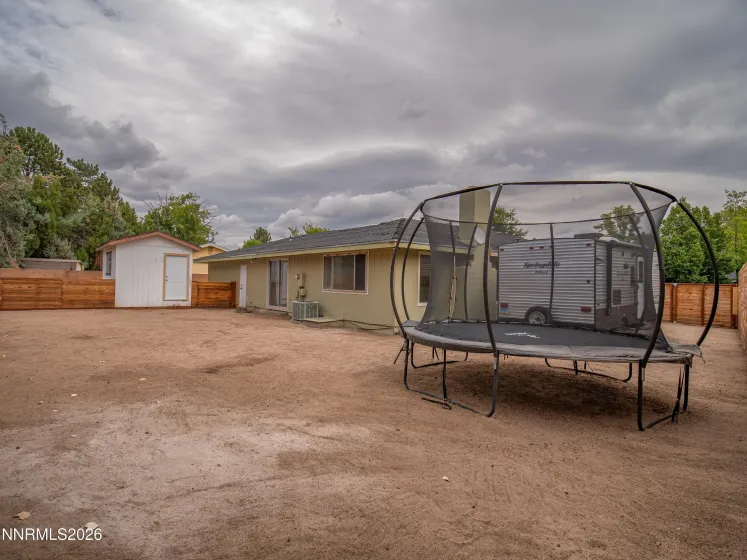 2816 Gillis, Carson City, Nevada 89701, 3 Bedrooms Bedrooms, ,2 BathroomsBathrooms,Residential,Residential,Gillis,0,260011486