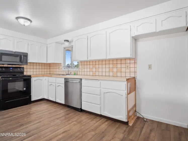 2816 Gillis, Carson City, Nevada 89701, 3 Bedrooms Bedrooms, ,2 BathroomsBathrooms,Residential,Residential,Gillis,0,260011486