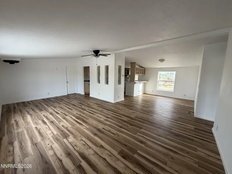 1655 6th, Silver Springs, Nevada 89429, 3 Bedrooms Bedrooms, ,2 BathroomsBathrooms,Residential,Residential,6th,0,260011496