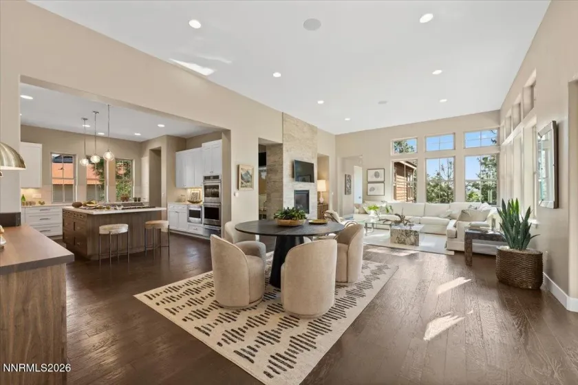 5700 Nordend, Reno, Nevada 89511, 3 Bedrooms Bedrooms, ,4 BathroomsBathrooms,Residential,Residential,Nordend,0,260011500