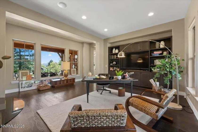 5700 Nordend, Reno, Nevada 89511, 3 Bedrooms Bedrooms, ,4 BathroomsBathrooms,Residential,Residential,Nordend,0,260011500