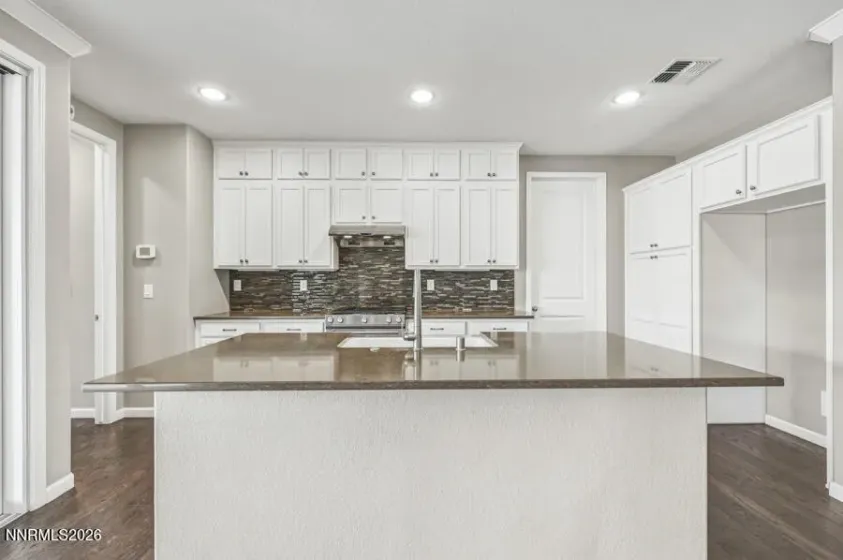 2275 Arpagos, Reno, Nevada 89521, 2 Bedrooms Bedrooms, ,2 BathroomsBathrooms,Residential,Residential,Arpagos,0,260011502