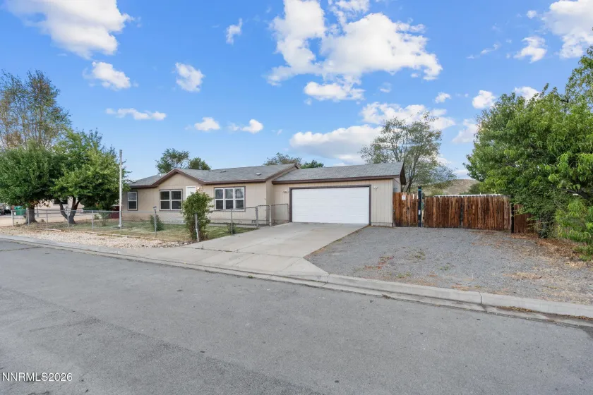 4025 Grouse, Reno, Nevada 89508, 3 Bedrooms Bedrooms, ,2 BathroomsBathrooms,Residential,Residential,Grouse,0,260011507