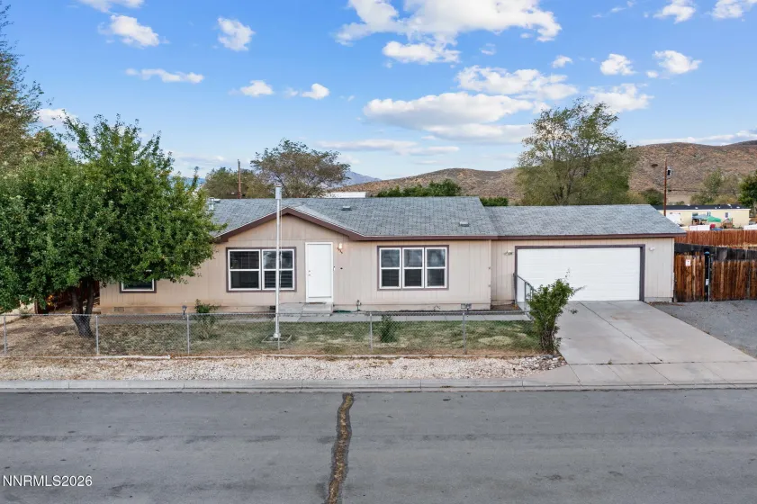 4025 Grouse, Reno, Nevada 89508, 3 Bedrooms Bedrooms, ,2 BathroomsBathrooms,Residential,Residential,Grouse,0,260011507