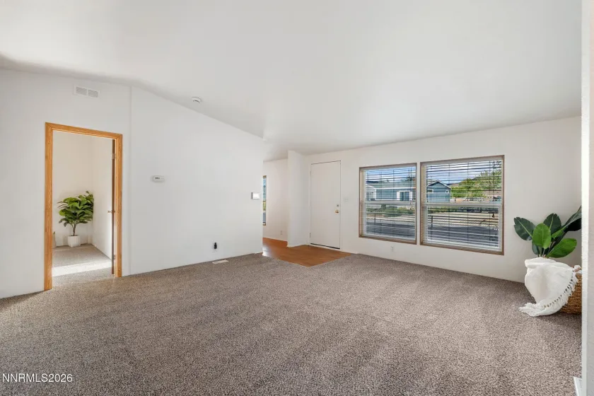 4025 Grouse, Reno, Nevada 89508, 3 Bedrooms Bedrooms, ,2 BathroomsBathrooms,Residential,Residential,Grouse,0,260011507