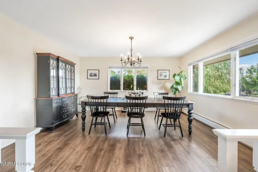 2880 Juliann, Reno, Nevada 89509, 5 Bedrooms Bedrooms, ,5 BathroomsBathrooms,Residential,Residential,Juliann,0,260011508