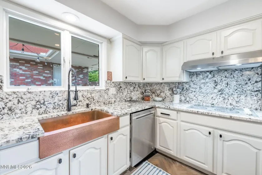 2880 Juliann, Reno, Nevada 89509, 5 Bedrooms Bedrooms, ,5 BathroomsBathrooms,Residential,Residential,Juliann,0,260011508
