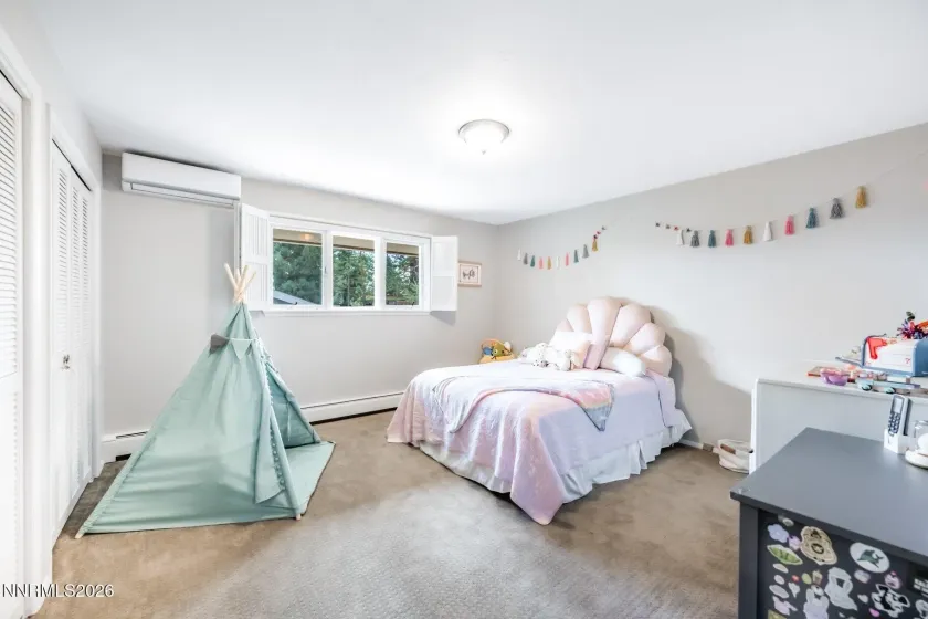 2880 Juliann, Reno, Nevada 89509, 5 Bedrooms Bedrooms, ,5 BathroomsBathrooms,Residential,Residential,Juliann,0,260011508