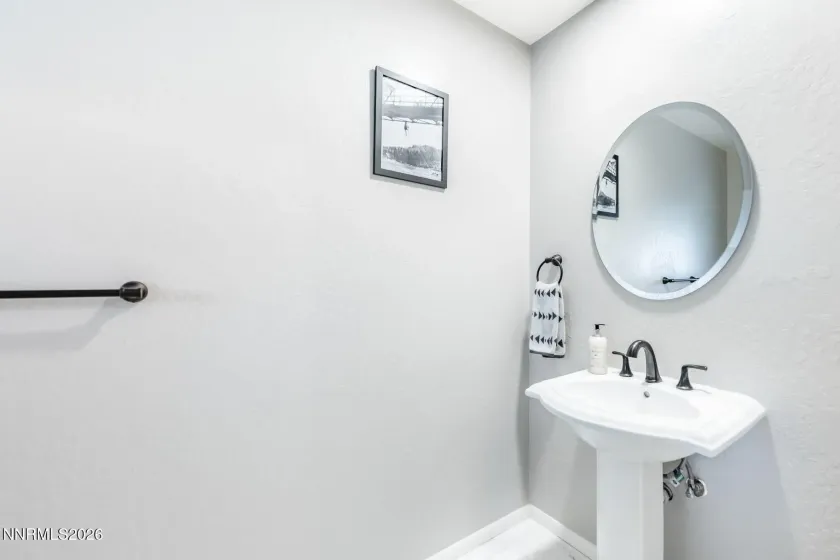 2880 Juliann, Reno, Nevada 89509, 5 Bedrooms Bedrooms, ,5 BathroomsBathrooms,Residential,Residential,Juliann,0,260011508