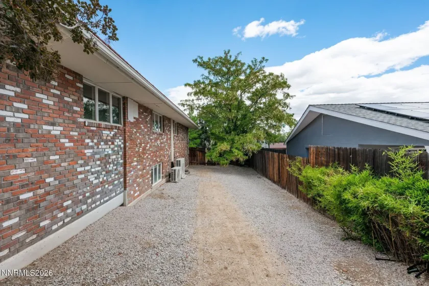 2880 Juliann, Reno, Nevada 89509, 5 Bedrooms Bedrooms, ,5 BathroomsBathrooms,Residential,Residential,Juliann,0,260011508