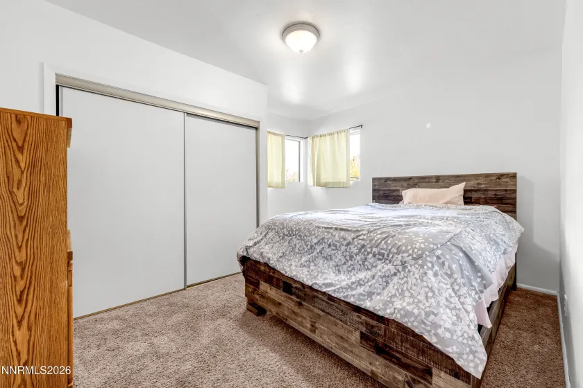 690 Matterhorn, Reno, Nevada 89506, 3 Bedrooms Bedrooms, ,2 BathroomsBathrooms,Residential,Residential,Matterhorn,0,260011510