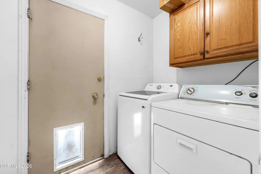 690 Matterhorn, Reno, Nevada 89506, 3 Bedrooms Bedrooms, ,2 BathroomsBathrooms,Residential,Residential,Matterhorn,0,260011510