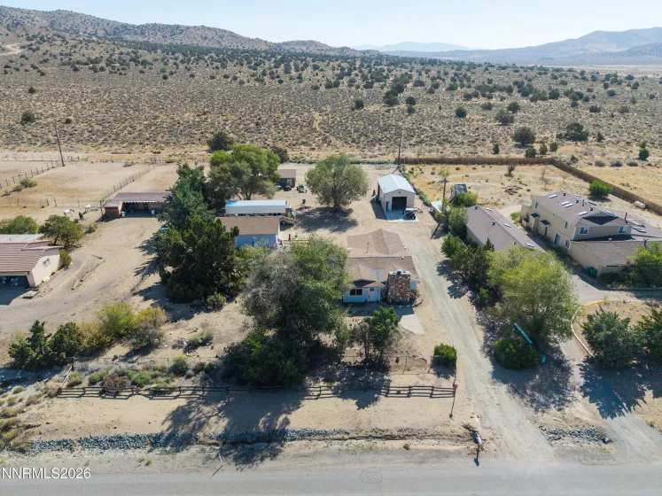 690 Matterhorn, Reno, Nevada 89506, 3 Bedrooms Bedrooms, ,2 BathroomsBathrooms,Residential,Residential,Matterhorn,0,260011510