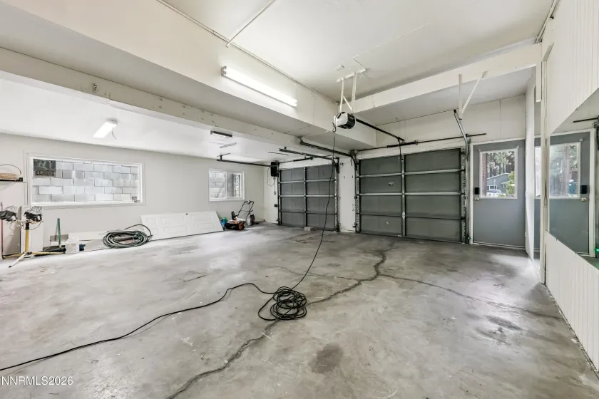 3463 Anne, South Lake Tahoe, California 96150, 3 Bedrooms Bedrooms, ,3 BathroomsBathrooms,Residential,Residential,Anne,0,260011512