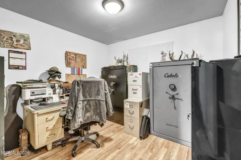 1075 Stewart, Reno, Nevada 89502, 3 Bedrooms Bedrooms, ,1 BathroomBathrooms,Residential,Residential,Stewart,0,260011514